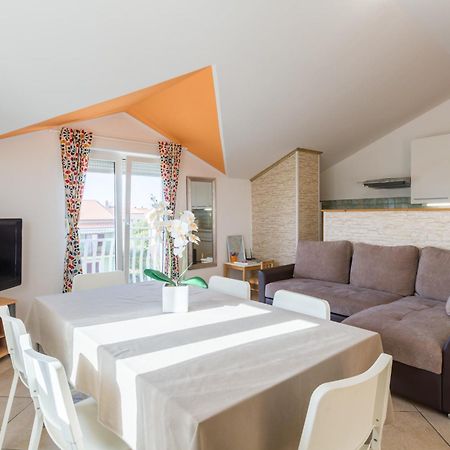 Trbovic Apartments Peaceful Stay With Free Parking, Pet-Friendly, And Bike Storage In Umag Exterior foto